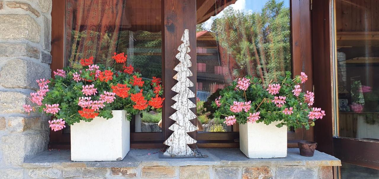 Alp-Hotel Megeve Exterior photo
